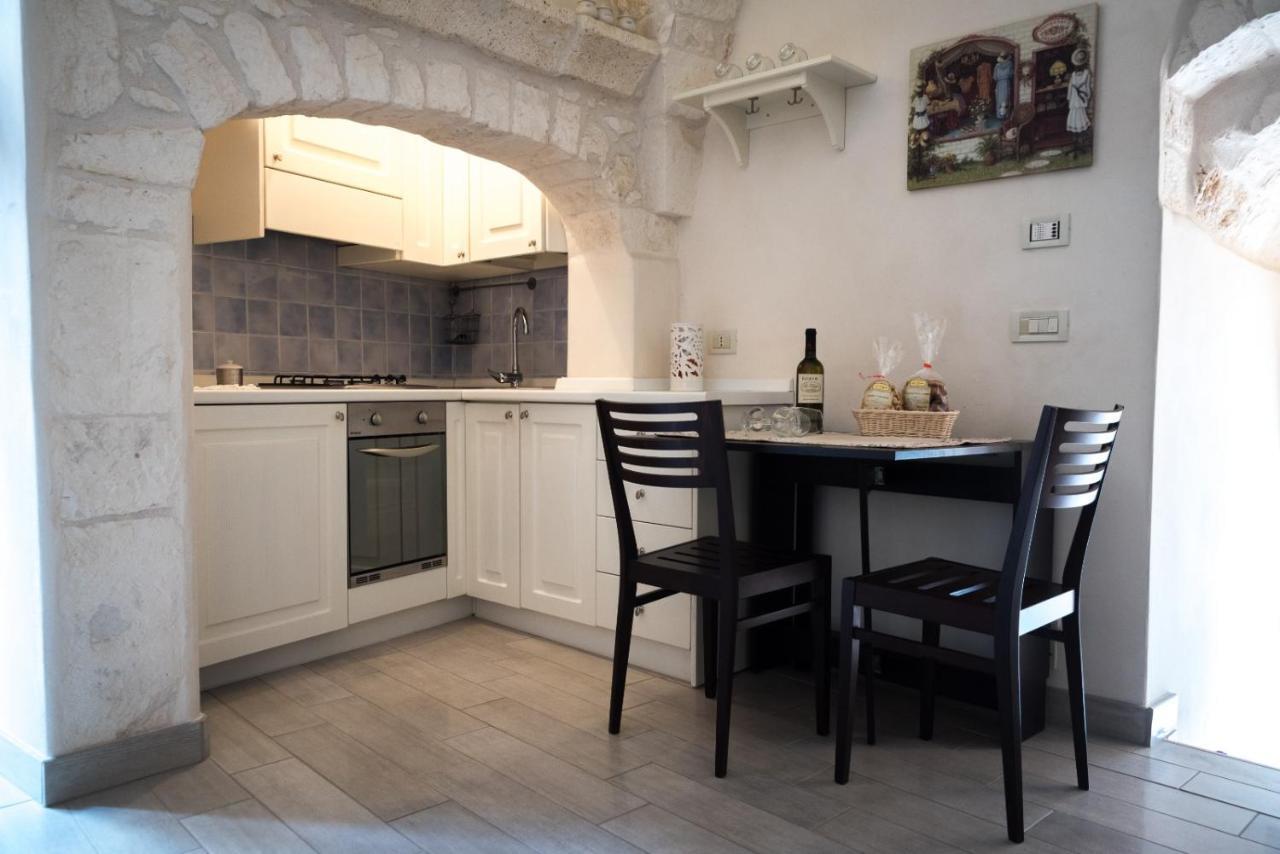 La Nicchia Di Paola Leilighet Ostuni Eksteriør bilde